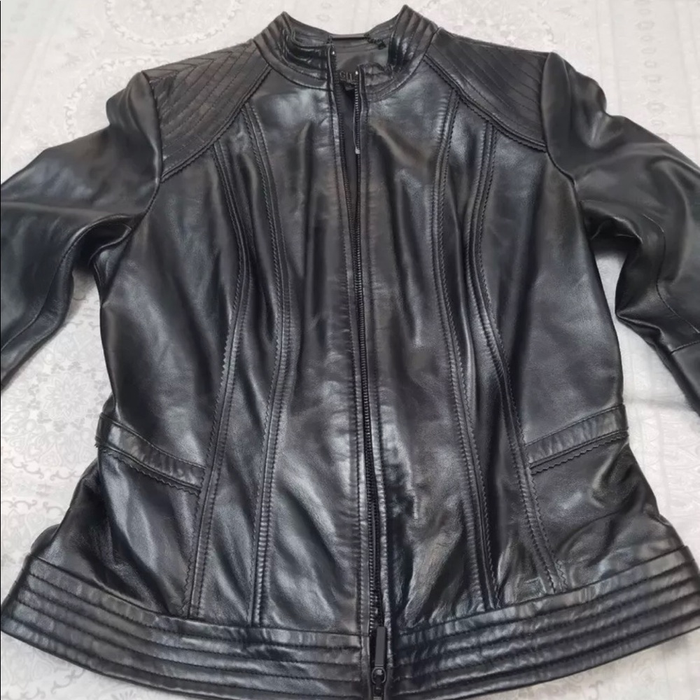Jacket leather 100% auténtic G.I.L.I Size 6